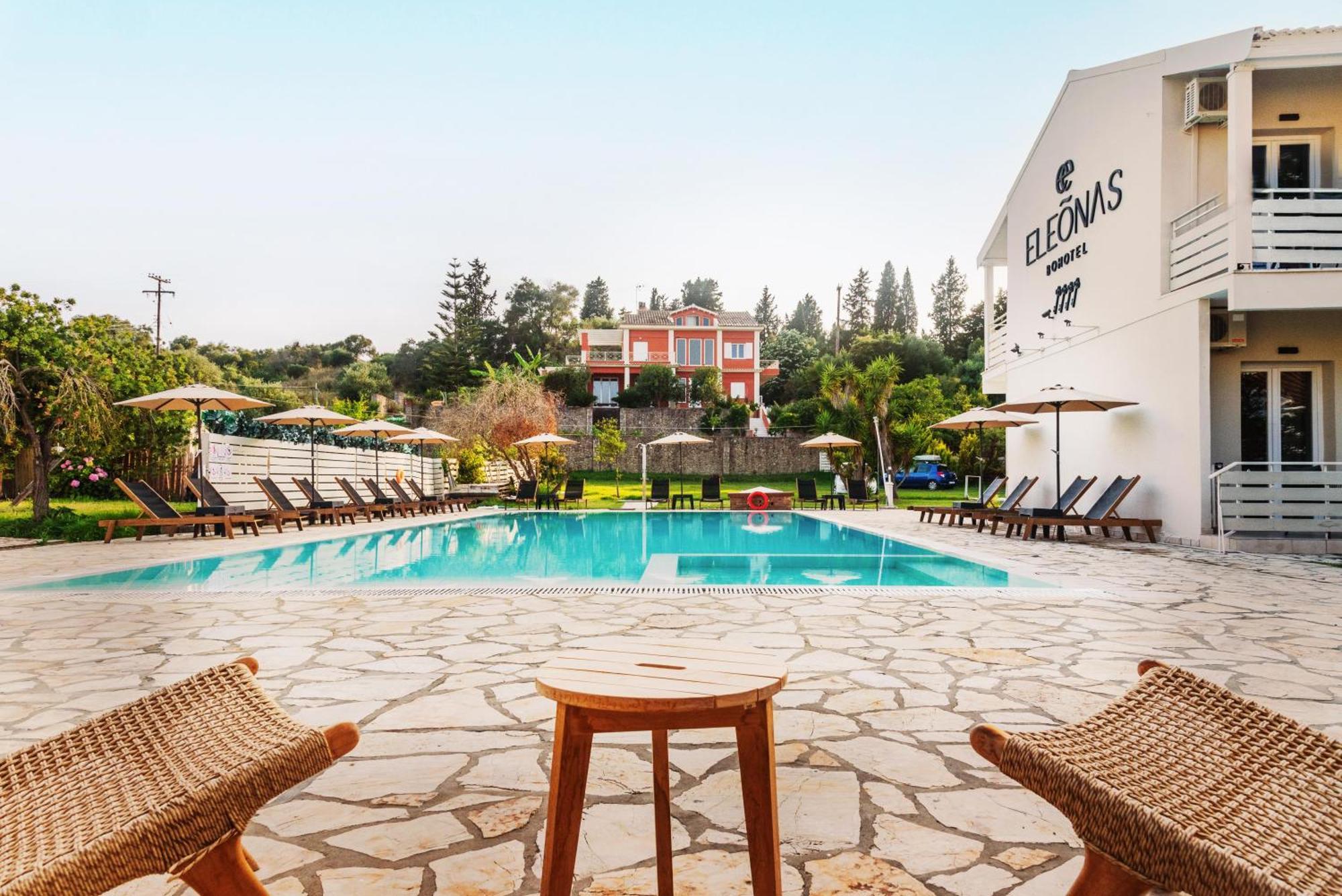 קאבוס Eleonas Bohotel מראה חיצוני תמונה